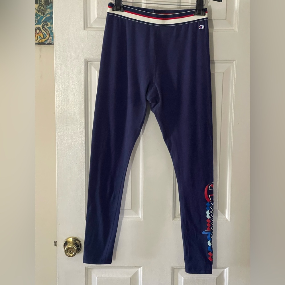 Champion Womens Authentic Leggings ! Size M pre-loved condition!